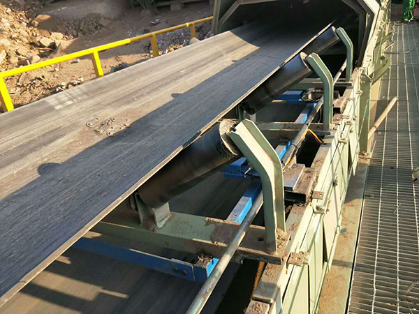 電子皮帶秤的優(yōu)點(diǎn) 電子皮帶秤的優(yōu)點(diǎn)