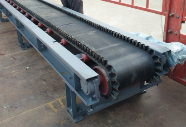 皮帶定量給料機(jī)的選型要點(diǎn) 皮帶定量給料機(jī)的選型要點(diǎn)