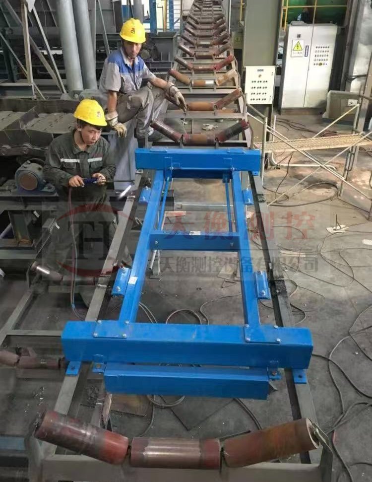 長江港口高精度皮帶秤項目