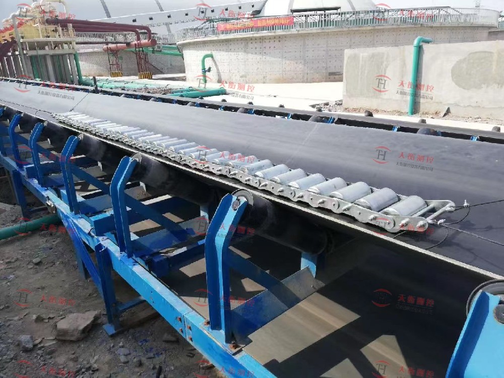 成都電廠皮帶秤及藏箱式鏈碼現(xiàn)場